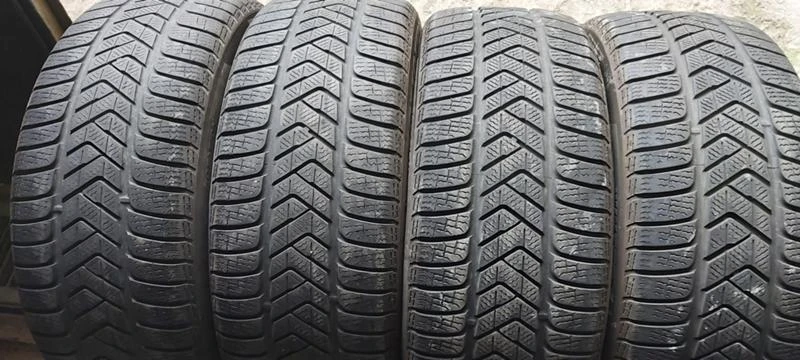 Гуми Зимни 245/45R19, снимка 2 - Гуми и джанти - 32778696