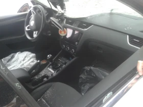 Skoda Octavia 2.0д, снимка 3