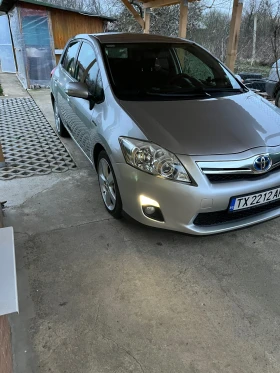 Toyota Auris 1.8 Hybrid , снимка 2