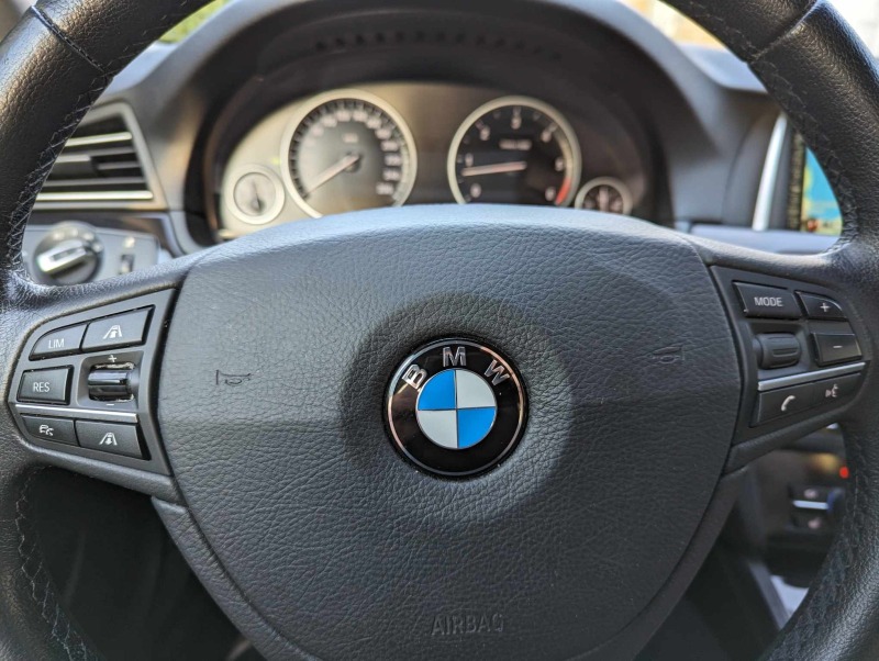 BMW 535 xDrive Touring A Luxury Line, снимка 10 - Автомобили и джипове - 46099937