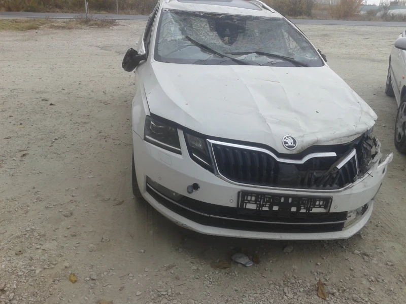 Skoda Octavia 2.0д, снимка 1 - Автомобили и джипове - 47777719