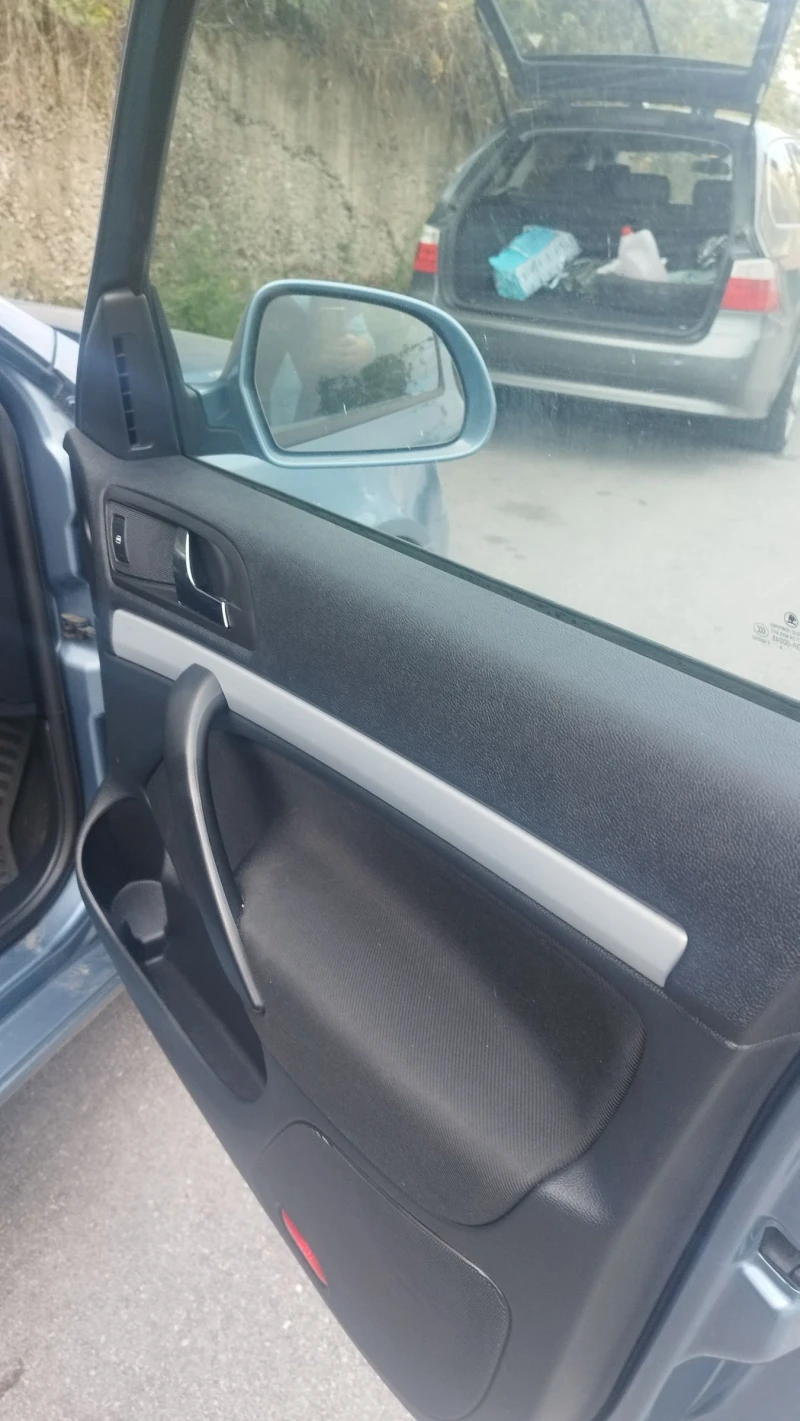 Skoda Octavia, снимка 7 - Автомобили и джипове - 51851629