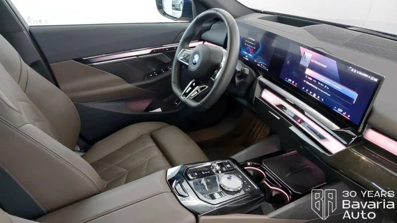 BMW 550 e xDrive M Sport Paket Steptronic, снимка 5 - Автомобили и джипове - 52815728