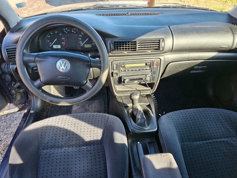 VW Passat 1.6 Газ Клима, снимка 14 - Автомобили и джипове - 53168516