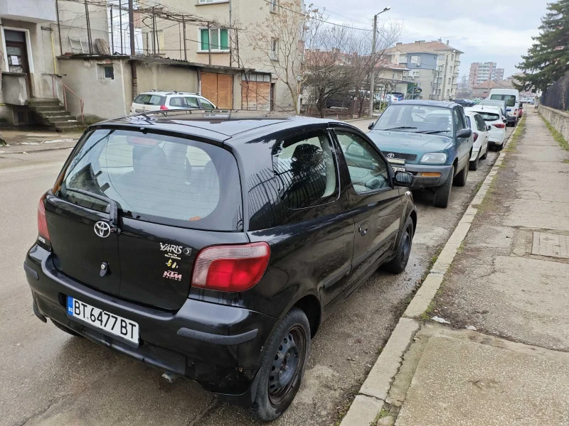 Toyota Yaris 1.3, снимка 11 - Автомобили и джипове - 53233875