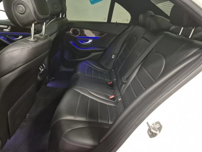 Mercedes-Benz C 300 * CARFAX /MULTI BEAM /DIS/AMBIENT, снимка 13 - Автомобили и джипове - 53452855