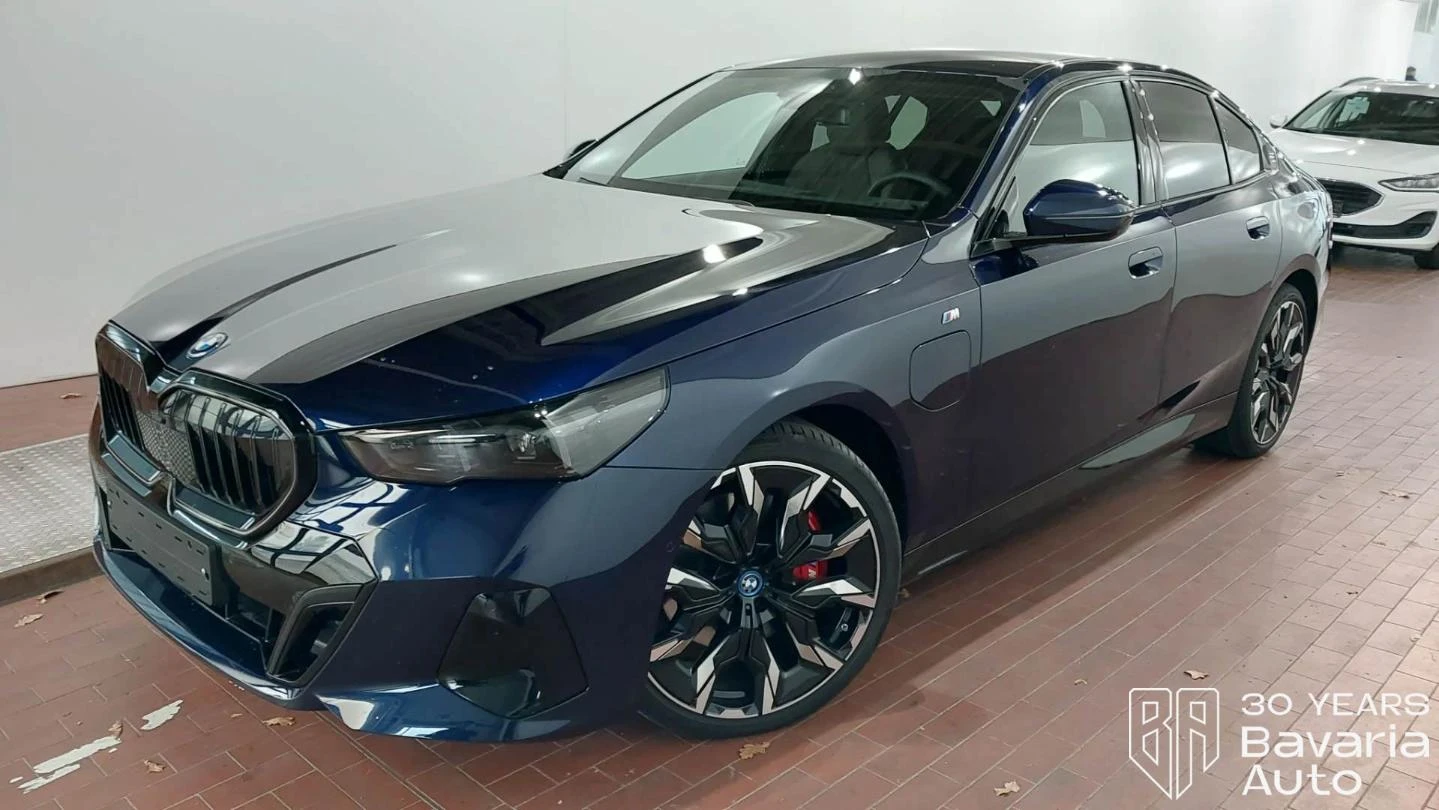 BMW 550 e xDrive M Sport Paket Steptronic, снимка 1