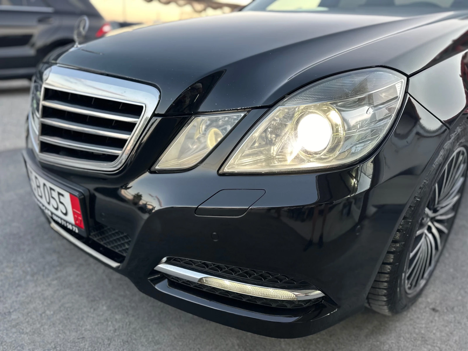 Mercedes-Benz E 220 CDI 177к.с AVANTGARDE - изображение 5