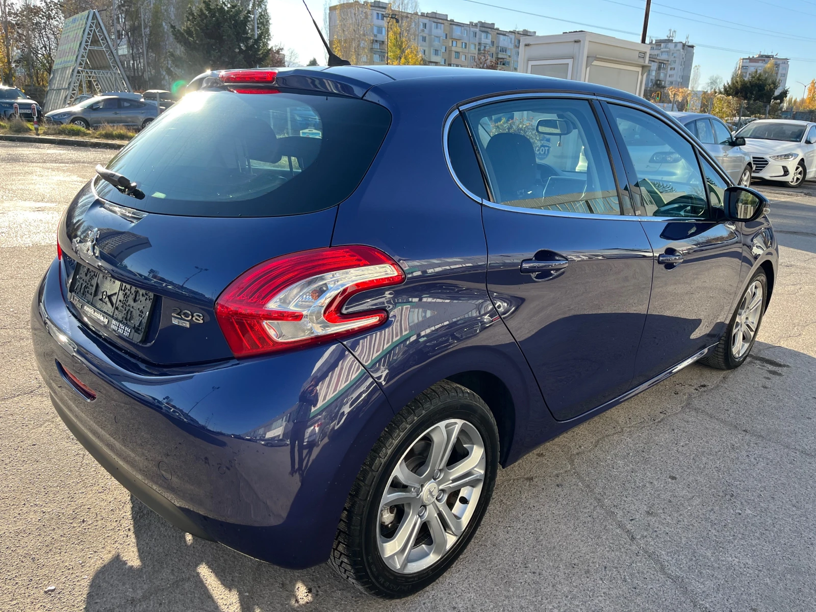 Peugeot 208 1.6 e-HDI ALLURE - изображение 5