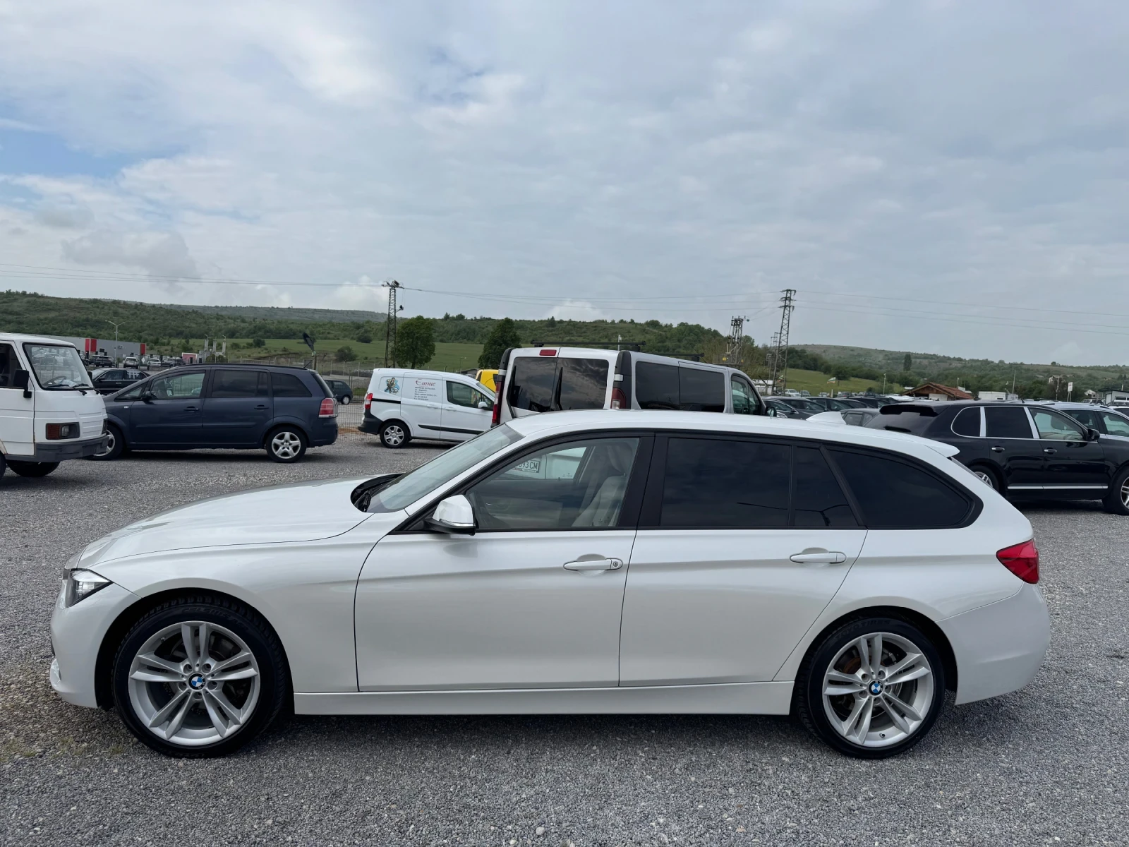 BMW 320  - изображение 2