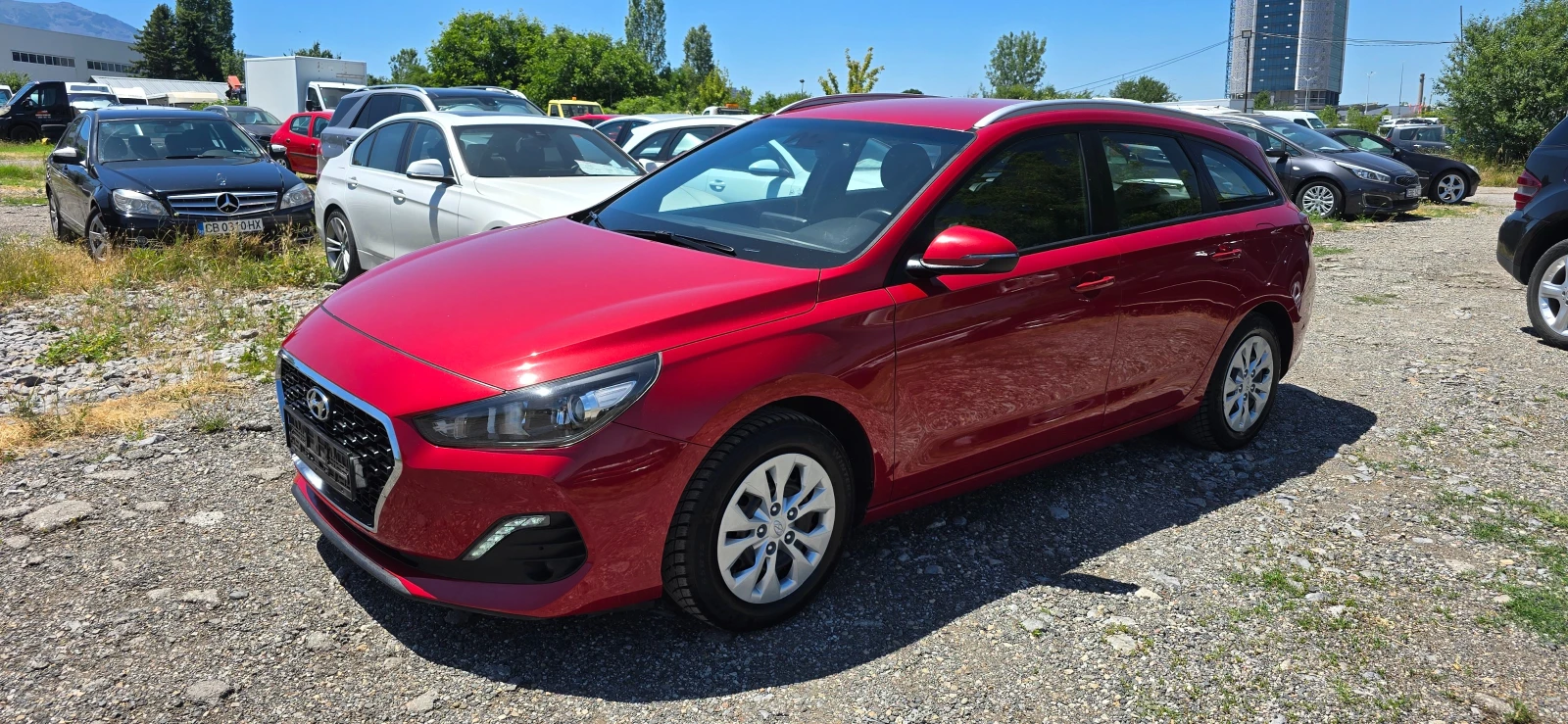 Hyundai I30 1.4.100кс.евро6 - изображение 2