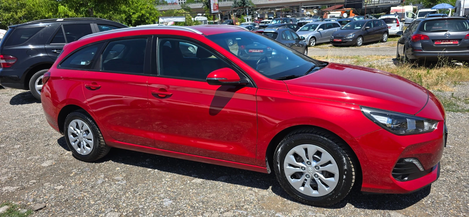 Hyundai I30 1.4.100кс.евро6 - изображение 6