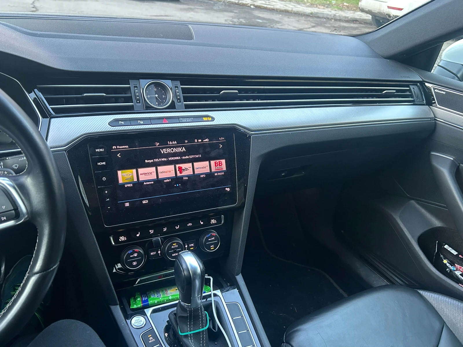 VW Arteon 2.0 - изображение 4