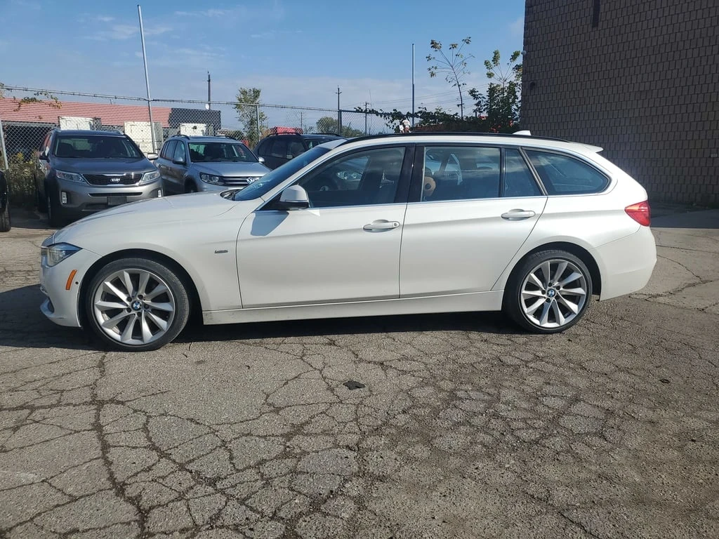 BMW 328 * 4dr Touring Wagon 328d xDrive AWD * CARFAX *  - изображение 2
