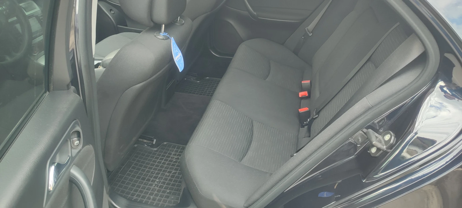 Mercedes-Benz C 220  - изображение 10