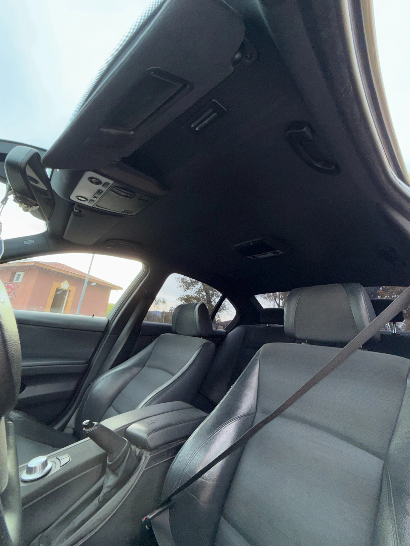 BMW 330 i | Mobile.bg � ����������� 9