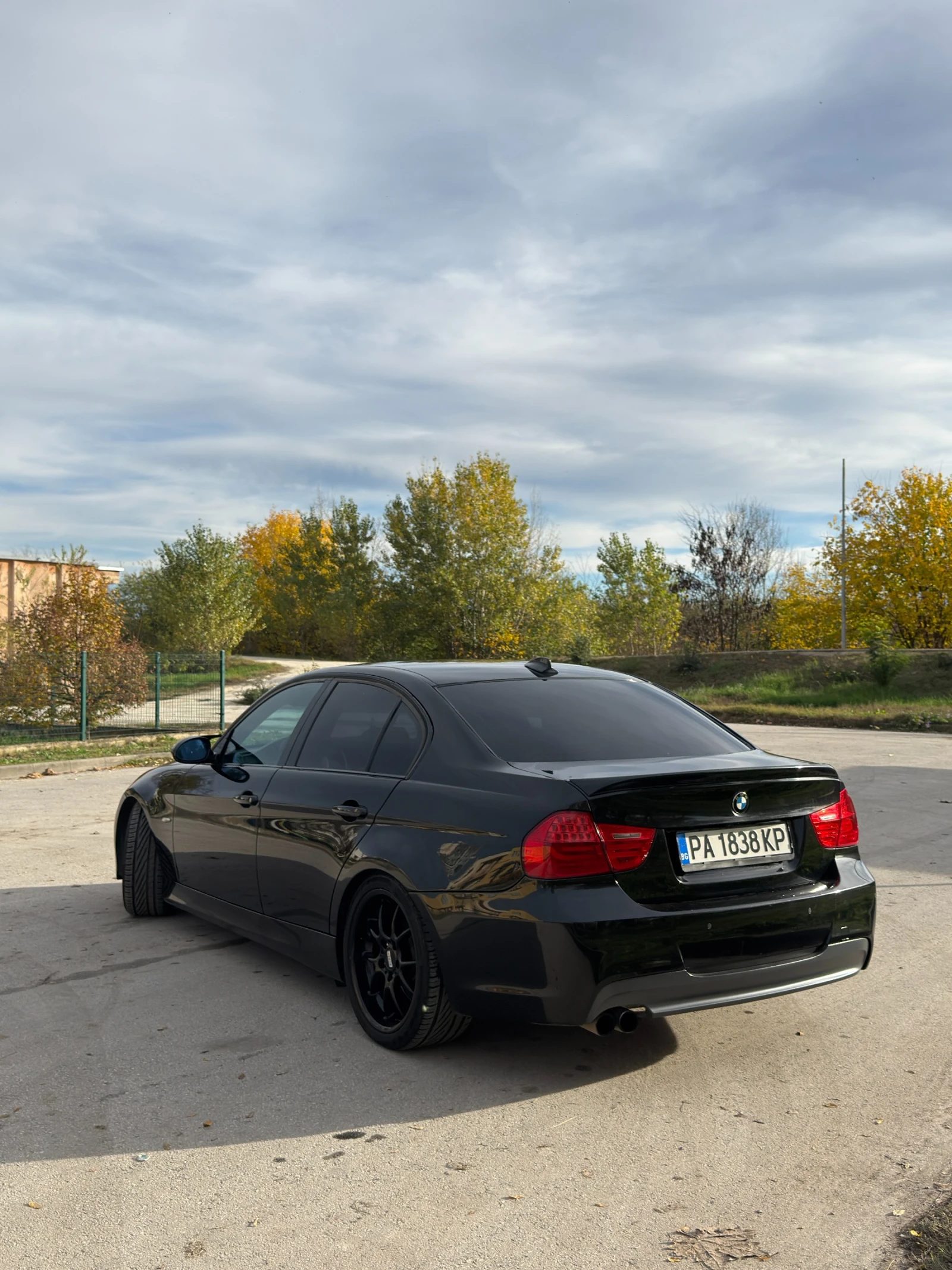 BMW 330 i | Mobile.bg � ����������� 2