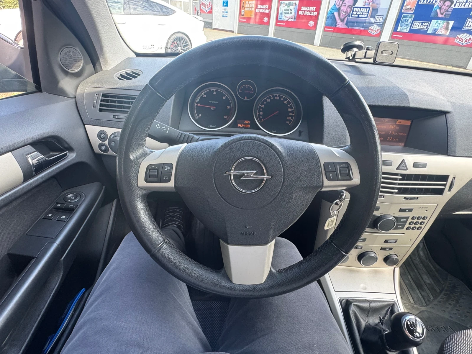 Opel Astra, снимка 11 - Автомобили и джипове - 53713436