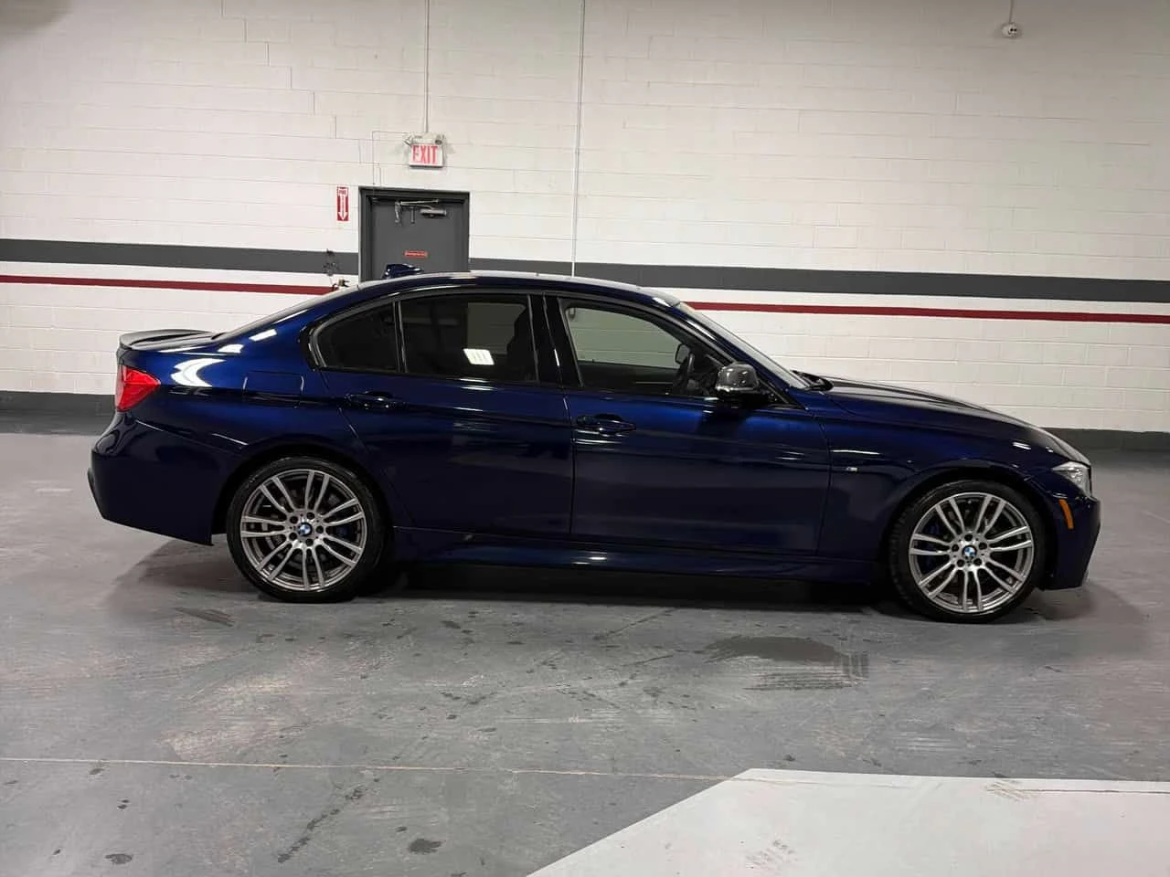 BMW 335 * 335i xDrive * CARFAX * , снимка 3 - Автомобили и джипове - 53754062