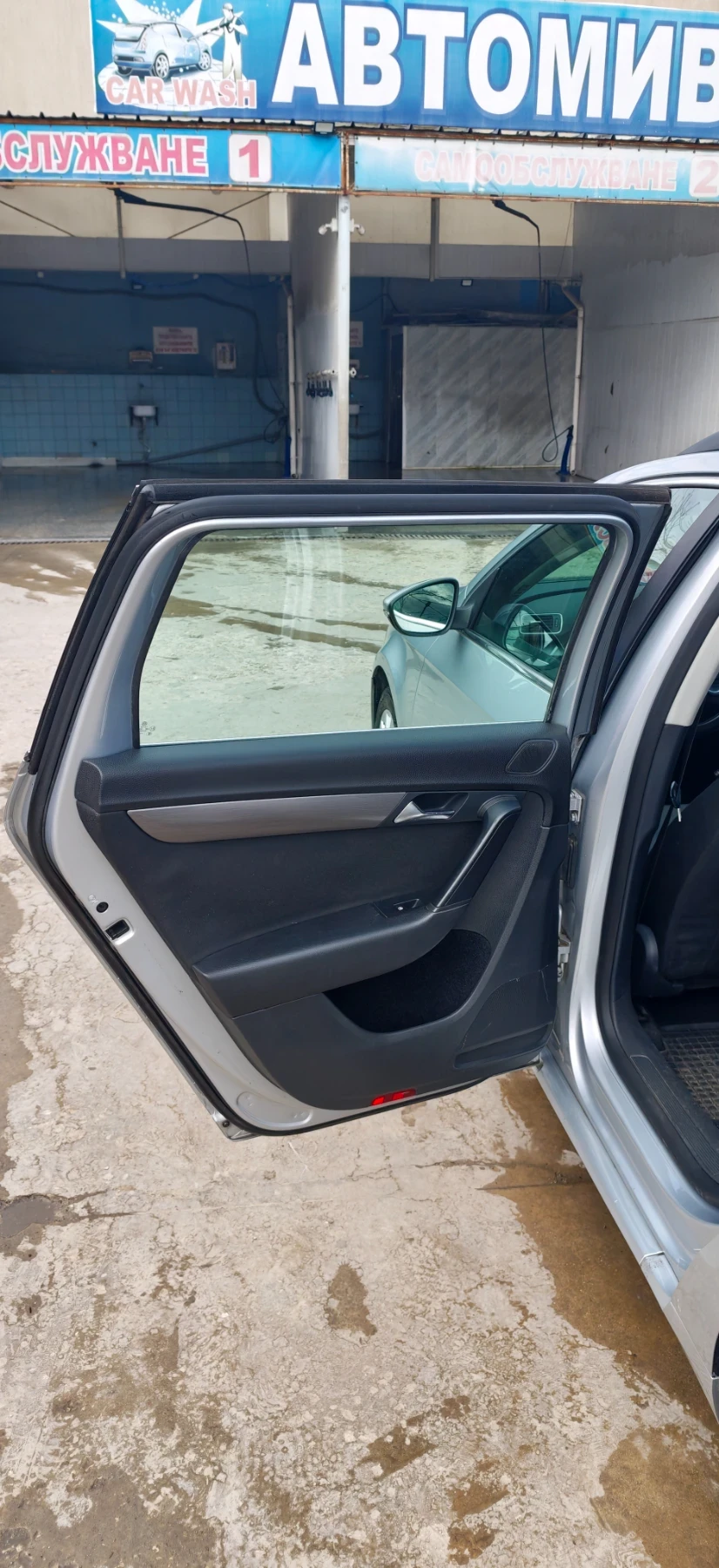 VW Passat, снимка 13 - Автомобили и джипове - 54173783