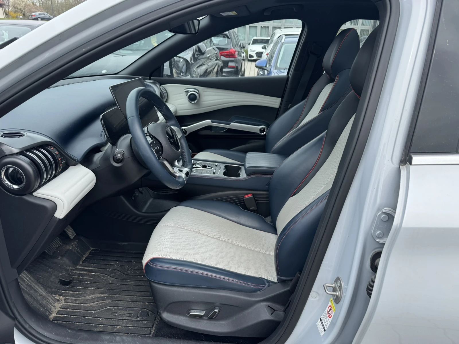 BYD Atto3 60 kWh Design, снимка 16 - Автомобили и джипове - 54268012