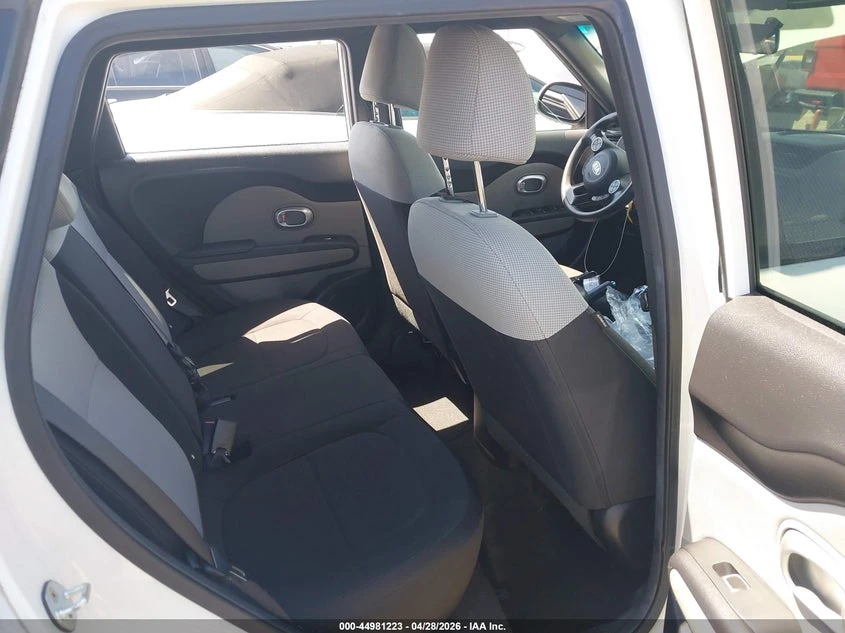 Kia Soul 1.6L I-4 DI, DOHC, VVT, 130HP Front Wheel Drive | Mobile.bg � ����������� 8