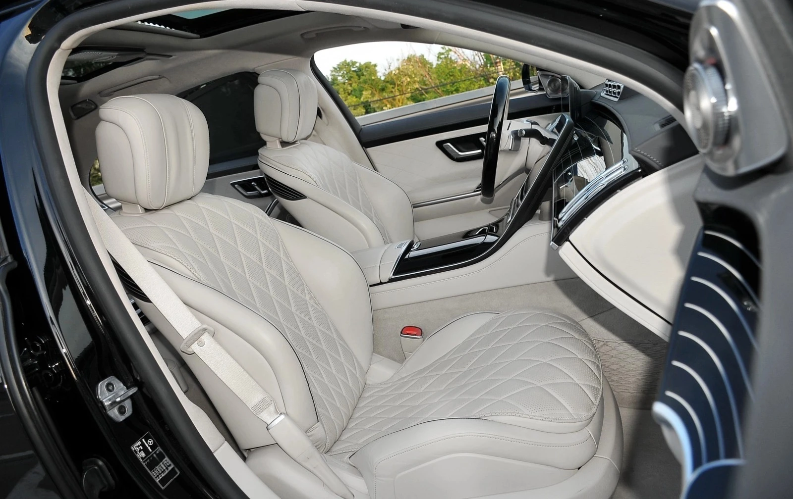 Mercedes-Benz S 400 d Long 4Matic AMG-Line, снимка 8 - Автомобили и джипове - 54771006