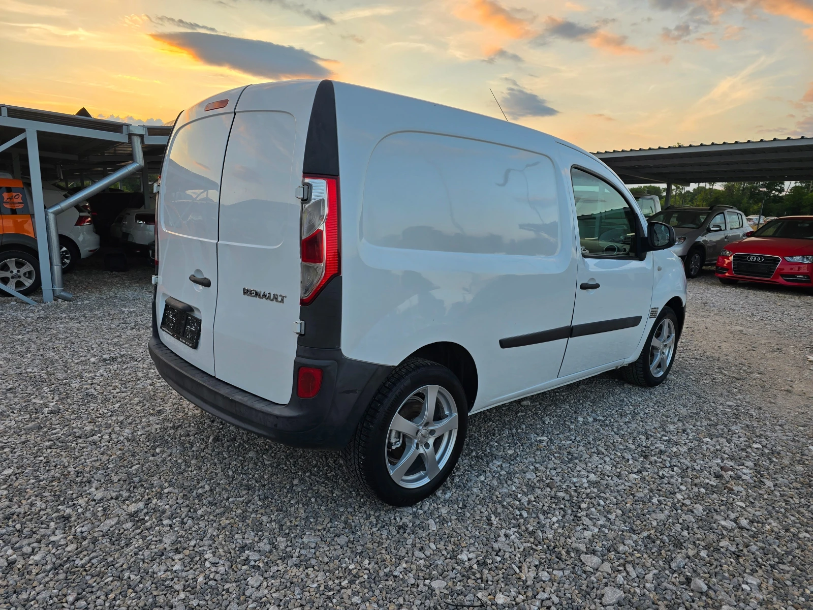 Renault Kangoo 1, 5 DCI !! НОВ ВНОС !!!, снимка 5 - Автомобили и джипове - 54986794