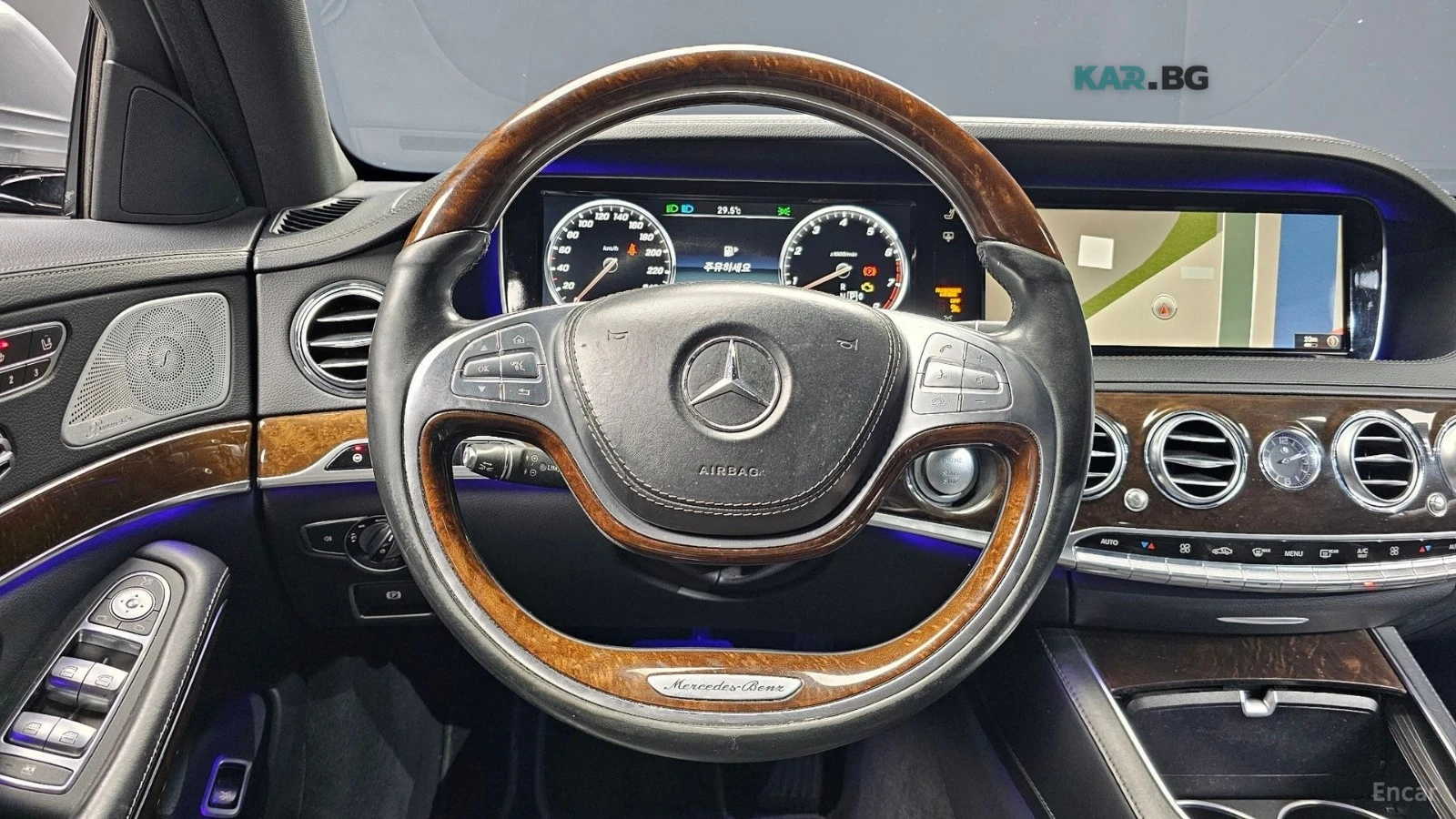 Mercedes-Benz S 500 LONG* AMG LINE* PANO* ОБДУХВ* МАСАЖ* МОНИТОРИ, снимка 12 - Автомобили и джипове - 55253625