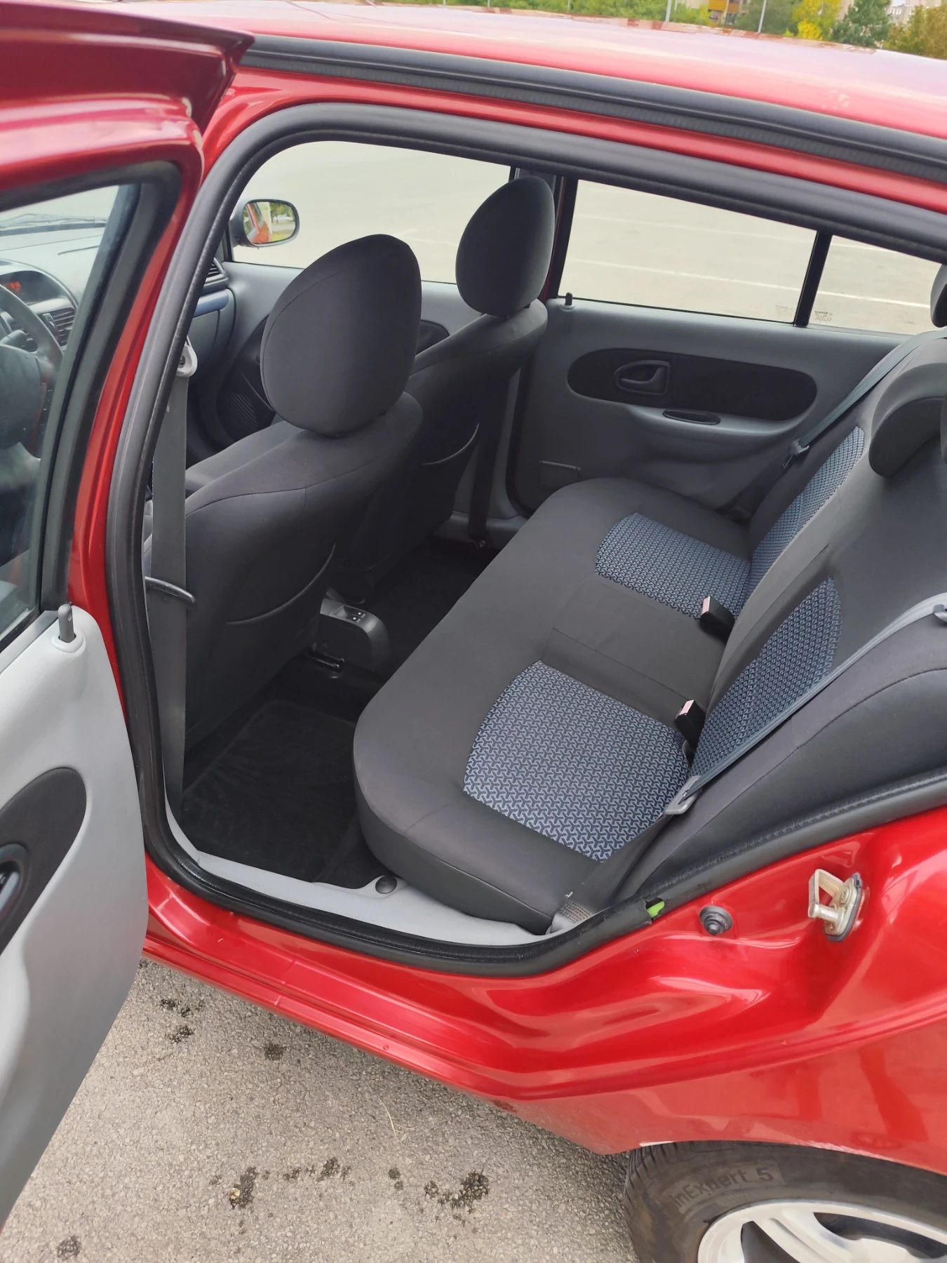 Renault Symbol, снимка 13 - Автомобили и джипове - 56087743