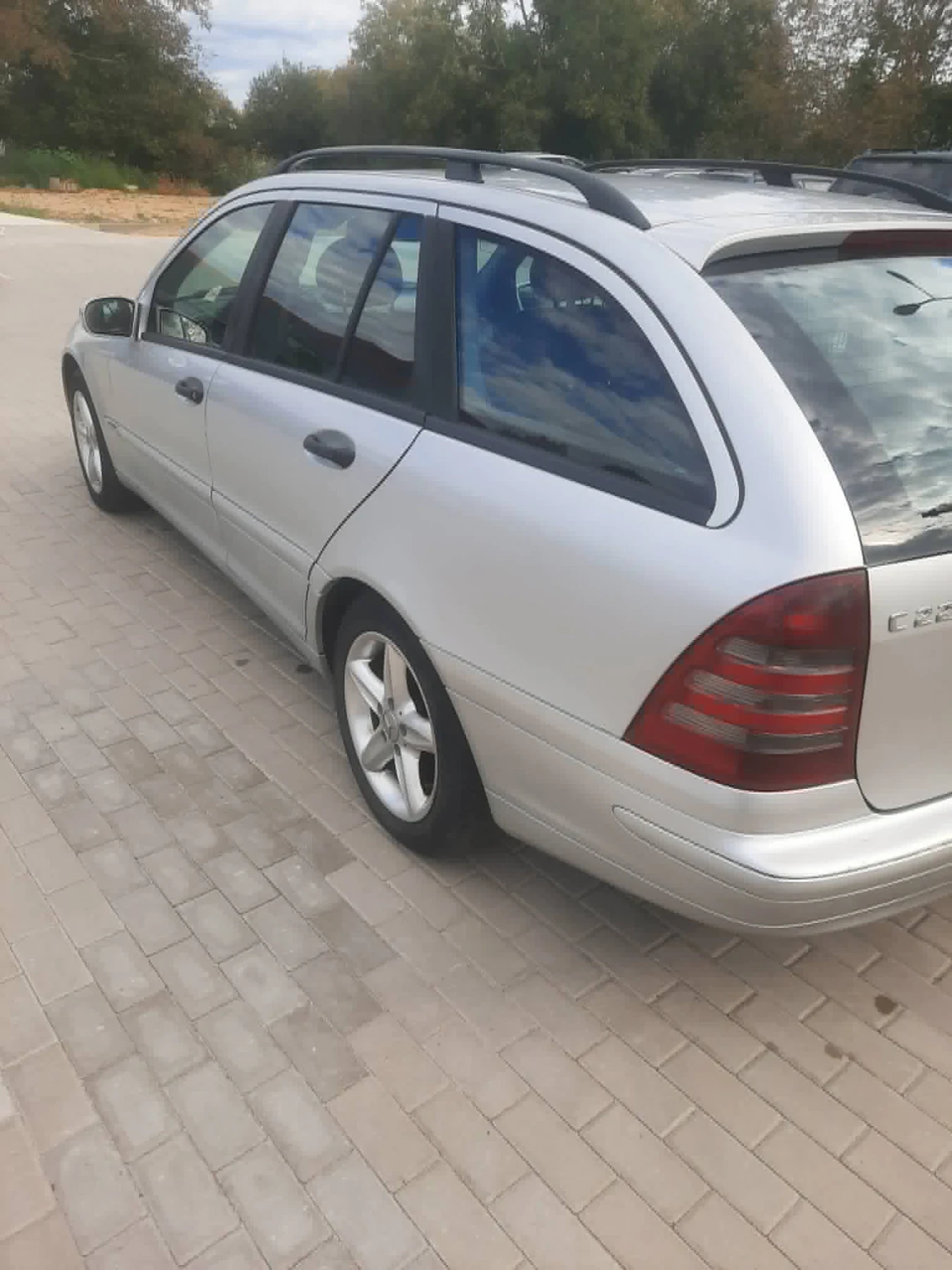 Mercedes-Benz C 220, снимка 8 - Автомобили и джипове - 56121793