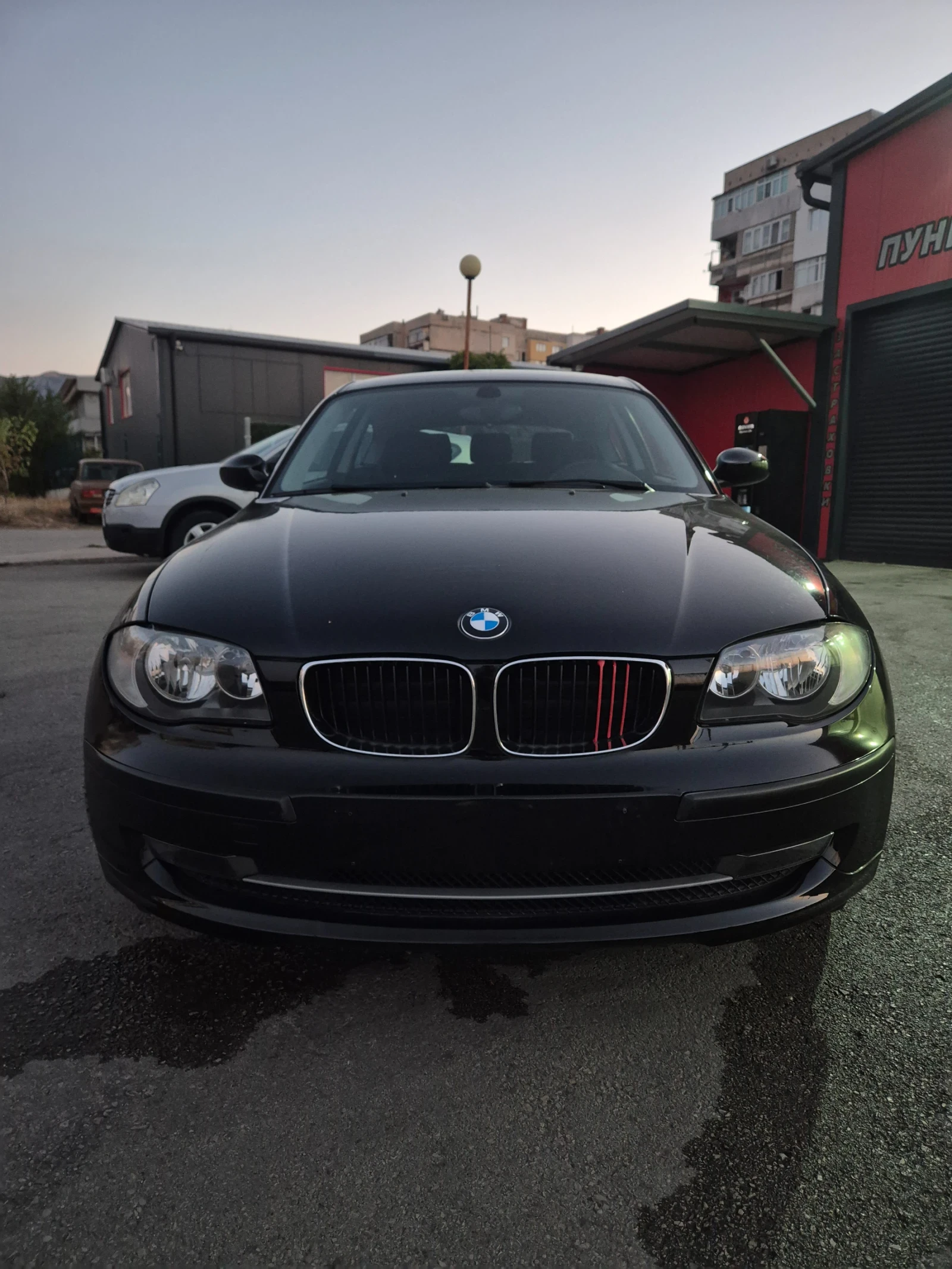 BMW 116  Бензин/6скорости/Facelift, снимка 6 - Автомобили и джипове - 56317384
