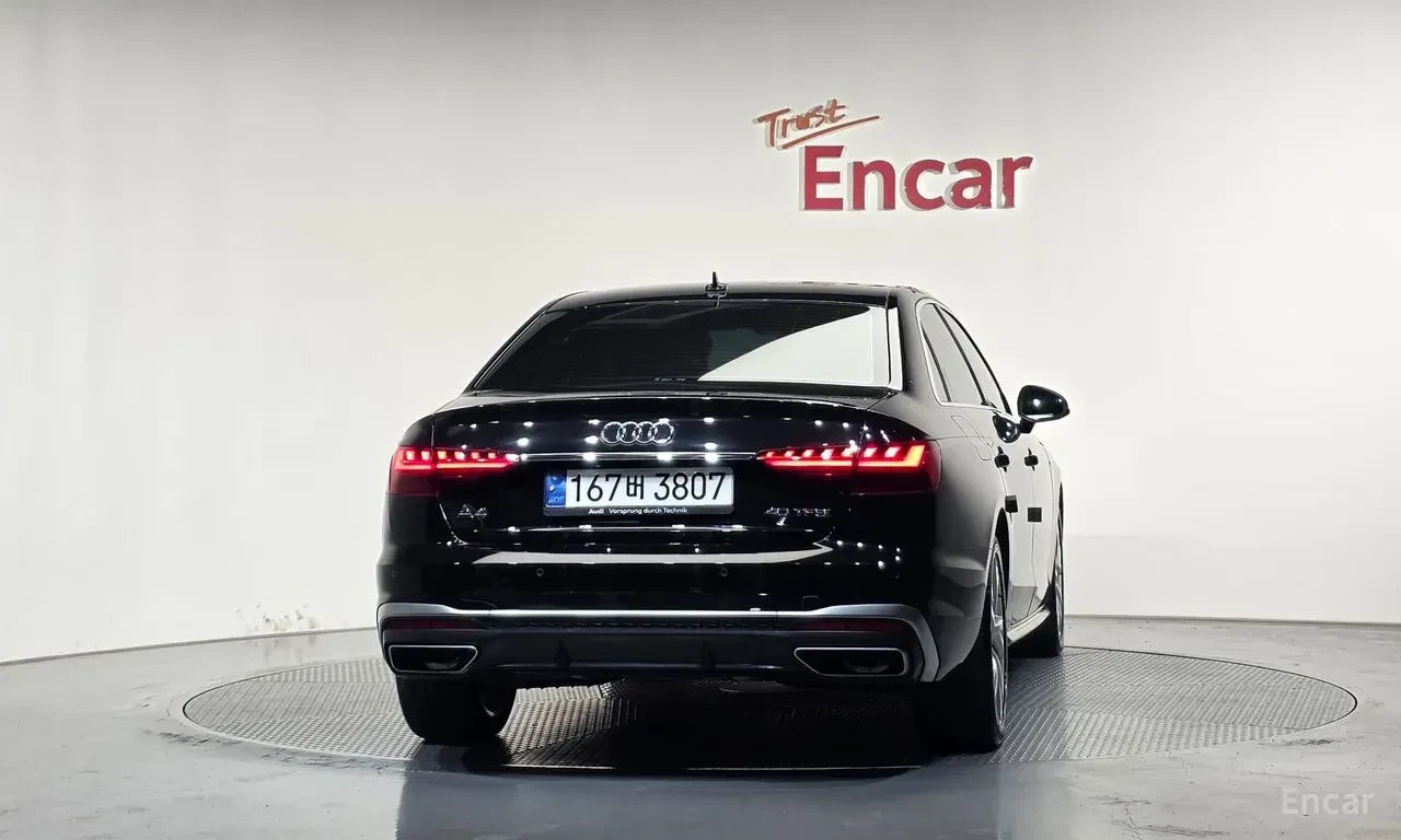 Audi A4 40TFSI* MATRIX* S* LINE* ОБДУХВАНЕ* ХЕДЪП* ДИСТРОН, снимка 4 - Автомобили и джипове - 56724043