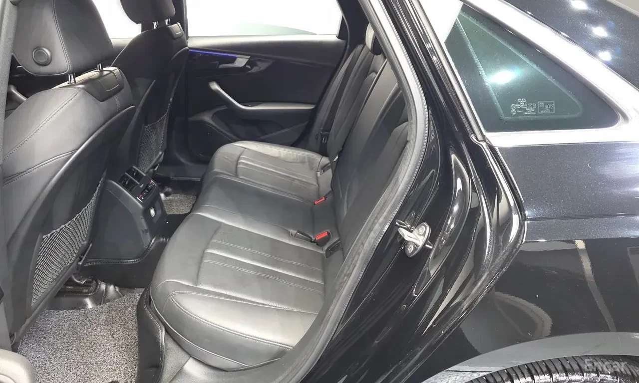Audi A4 40TFSI* MATRIX* S* LINE* ОБДУХВАНЕ* ХЕДЪП* ДИСТРОН, снимка 14 - Автомобили и джипове - 56724043