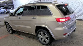 Jeep Grand cherokee OVERLAND* 4X4* KEYLESS GO* CAMERA, снимка 2