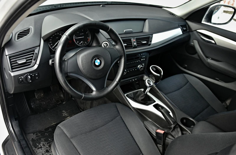 BMW X1 1.8 xdrive, снимка 7 - Автомобили и джипове - 49185393