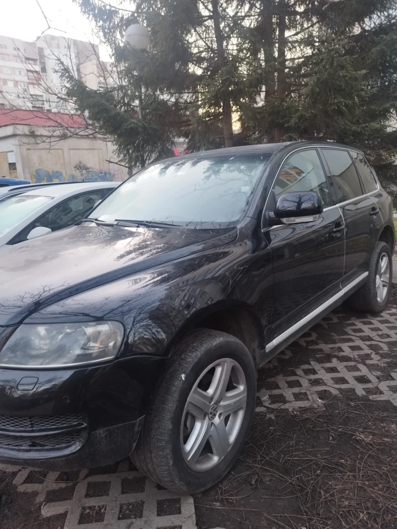 VW Touareg, снимка 1 - Автомобили и джипове - 49379311