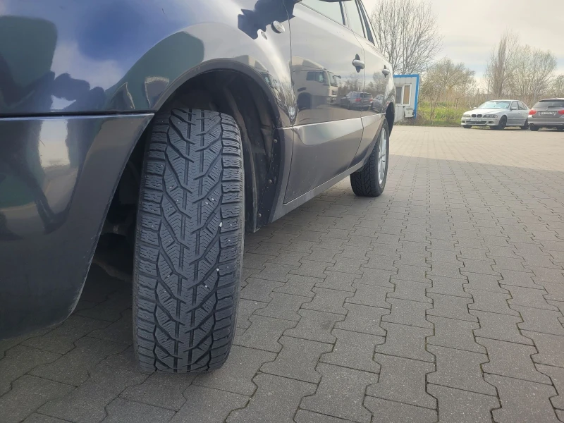 Renault Koleos 2.0 DCi 4?4 Автомат, снимка 10 - Автомобили и джипове - 52726636