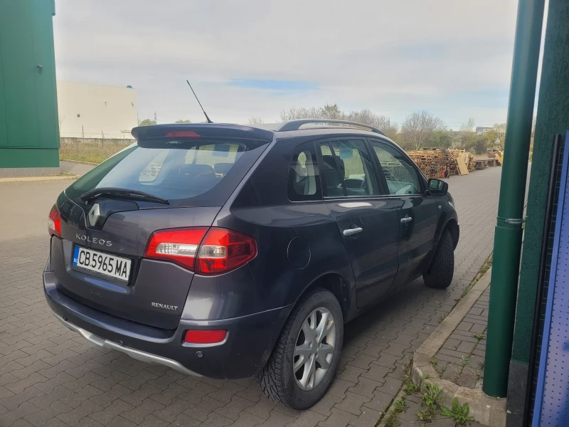 Renault Koleos 2.0 DCi 4?4 Автомат, снимка 5 - Автомобили и джипове - 52726636