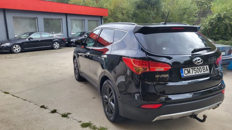 Hyundai Santa fe, снимка 4 - Автомобили и джипове - 52410308