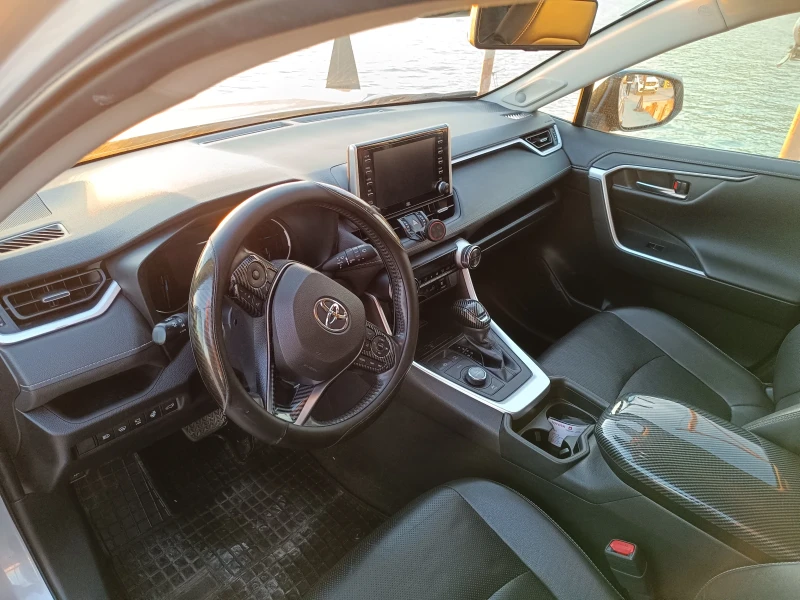 Toyota Rav4, снимка 14 - Автомобили и джипове - 52417766