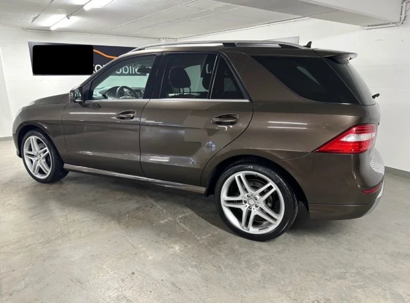 Mercedes-Benz ML 350 AMG, снимка 4 - Автомобили и джипове - 52683251
