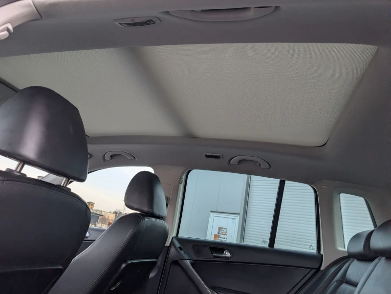 VW Tiguan R-LINE, снимка 11 - Автомобили и джипове - 52884841