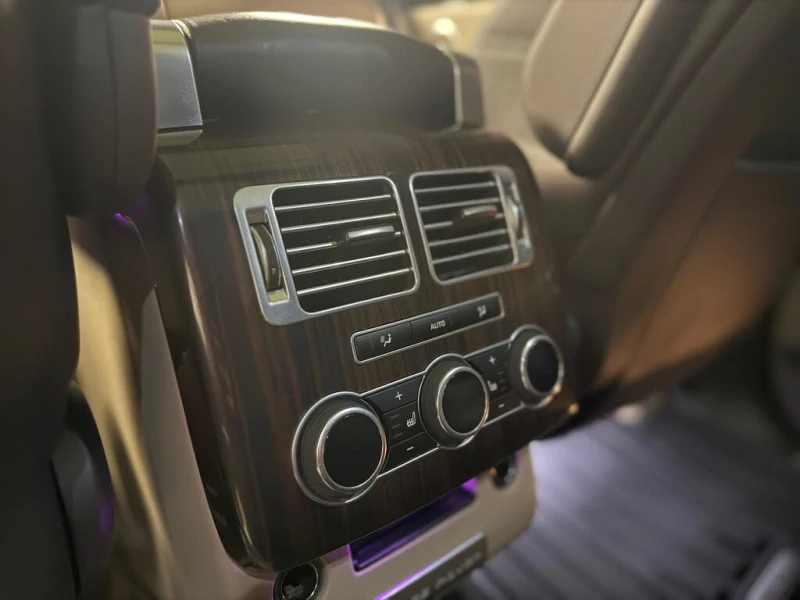 Land Rover Range rover Supercharged* АвтоКредит* (ЦЕНА ДО БГ), снимка 10 - Автомобили и джипове - 53514017