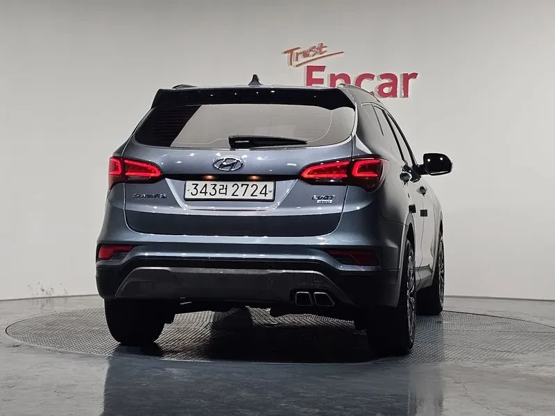 Hyundai Santa fe DIESEL 2.0 4WD PREMIUM, снимка 4 - Автомобили и джипове - 55307656
