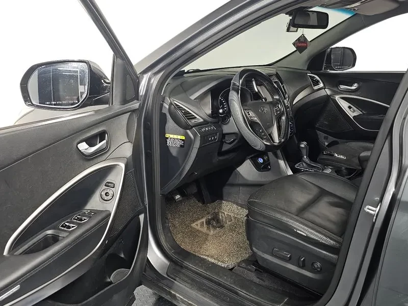 Hyundai Santa fe DIESEL 2.0 4WD PREMIUM, снимка 10 - Автомобили и джипове - 55307656