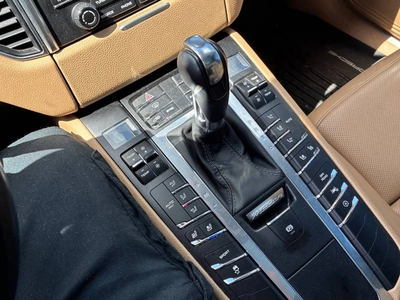 Porsche Macan * S * AWD * ОБДУХВАНЕ * 2 КЛЮЧА * CARFAX, снимка 11 - Автомобили и джипове - 55725871