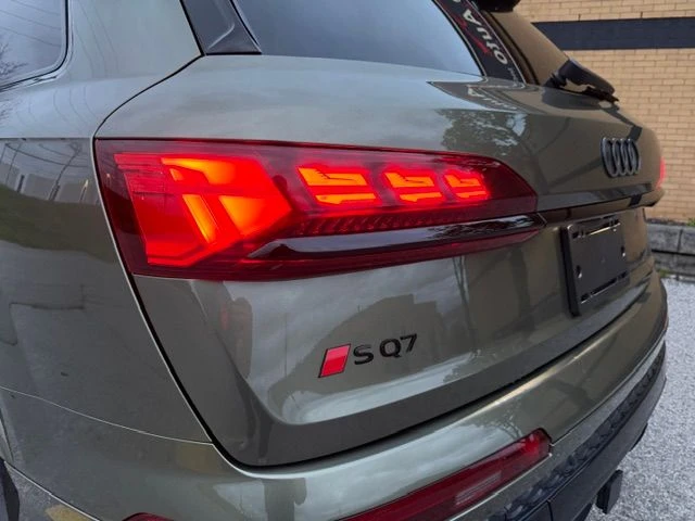 Audi SQ7 4.0 TFSI quattro, снимка 17 - Автомобили и джипове - 55803729