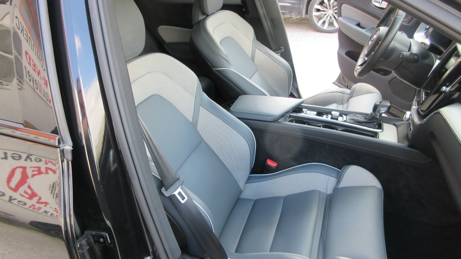 Volvo XC60 2.0T- R DESIGN -250HP- FULL | Mobile.bg   17