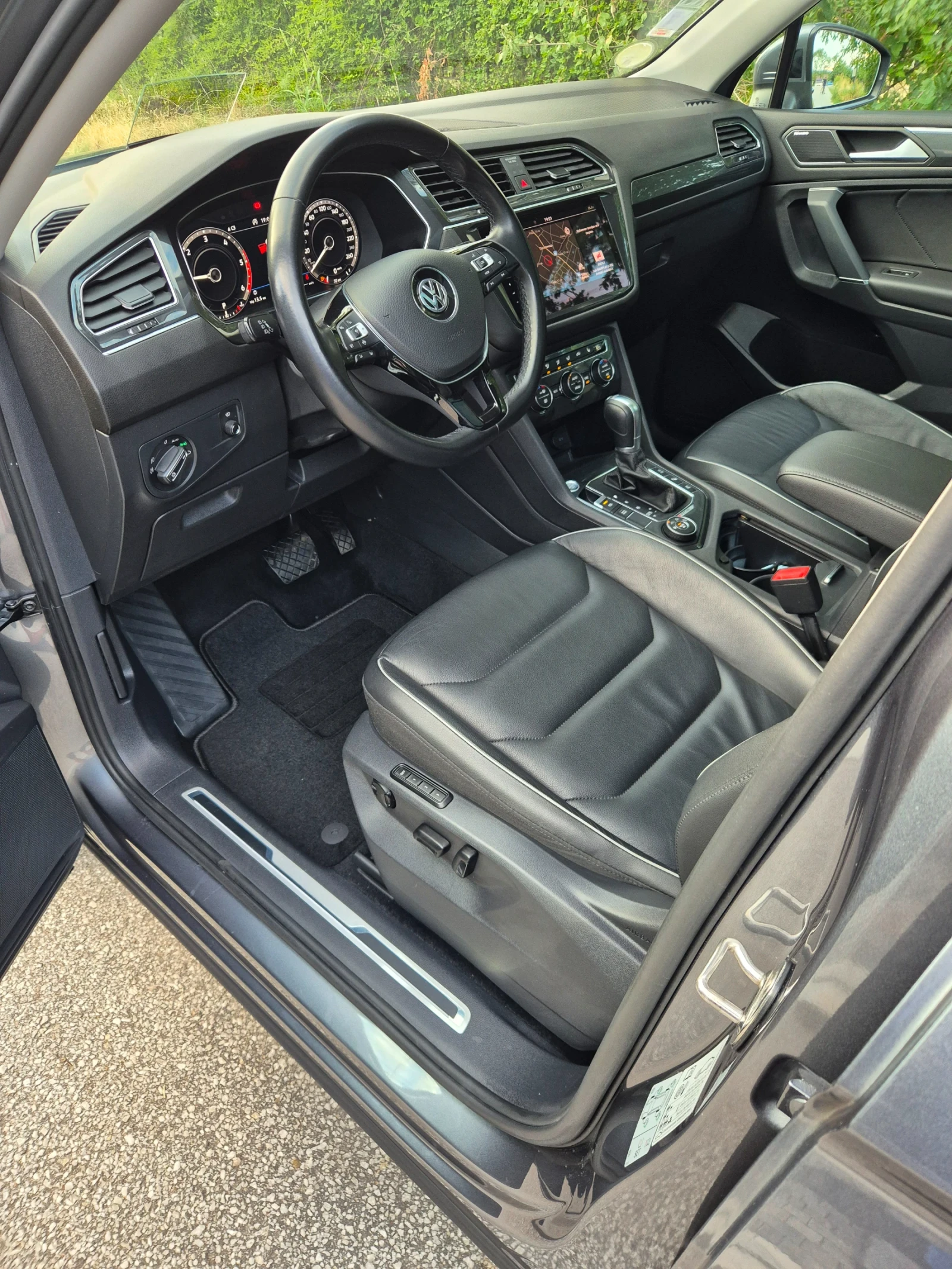 VW Tiguan 2.0D-190кс/4motion/19г/7места  - изображение 10